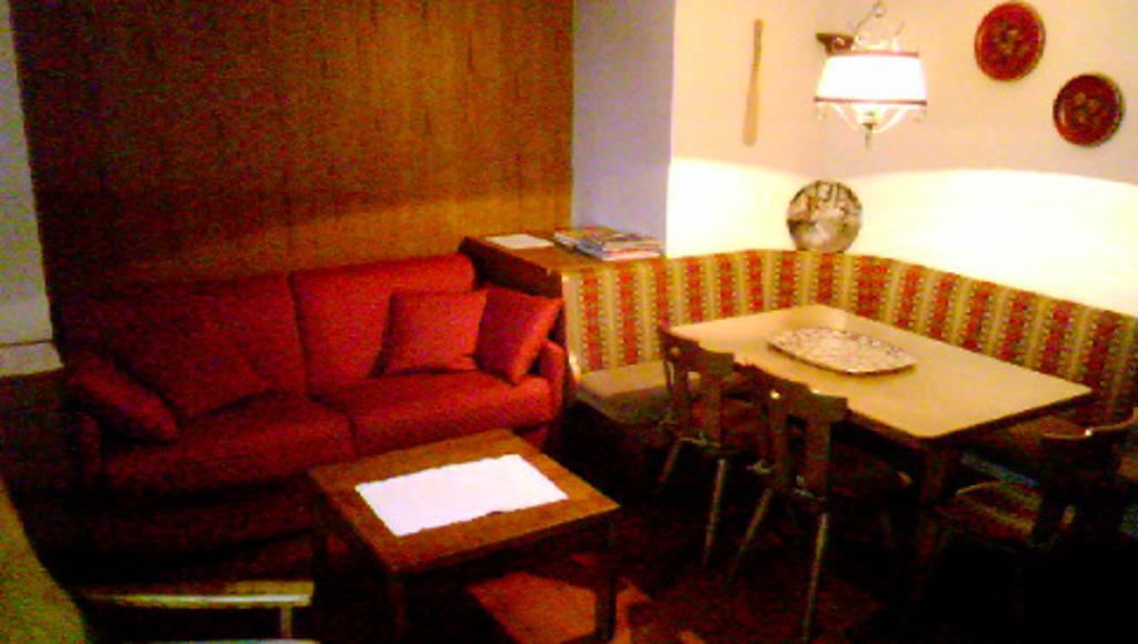 Apartamento Campiglio Trilocale Monte Spinale Madonna Habitación foto
